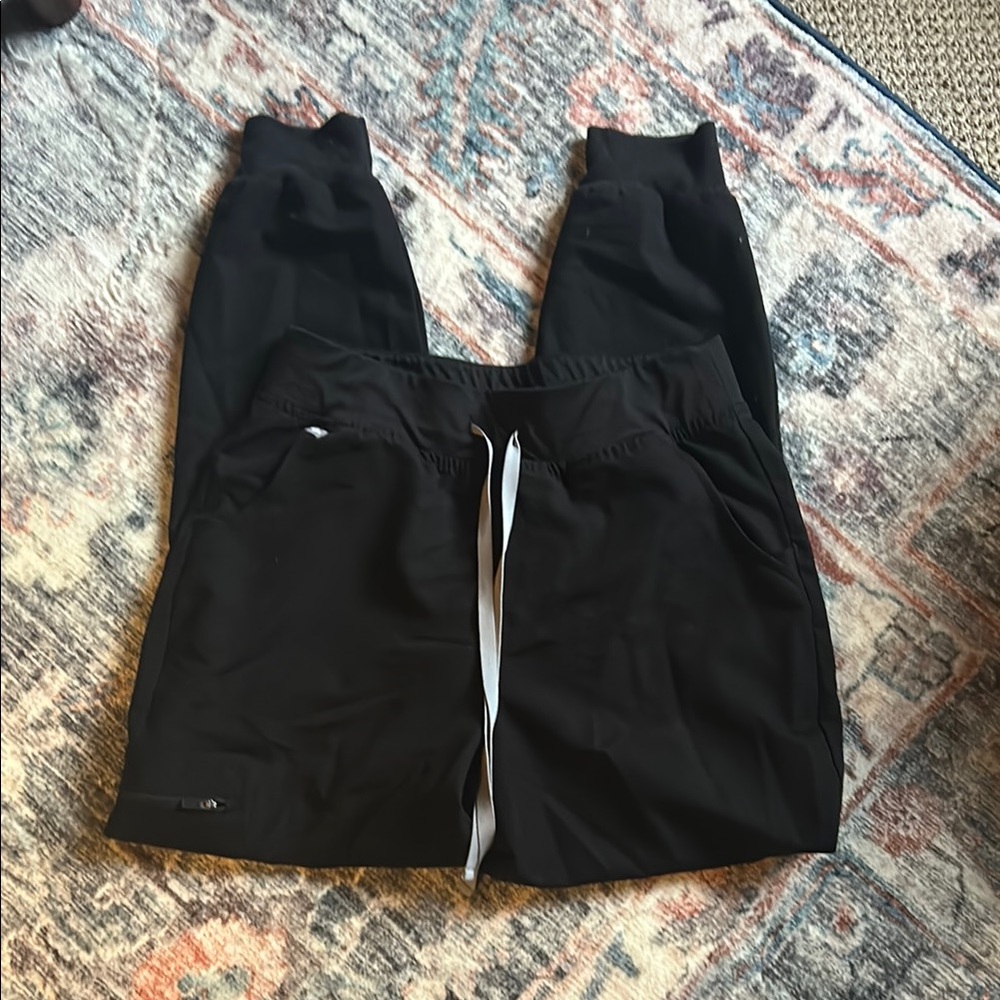 Figs Zamora joggers medium